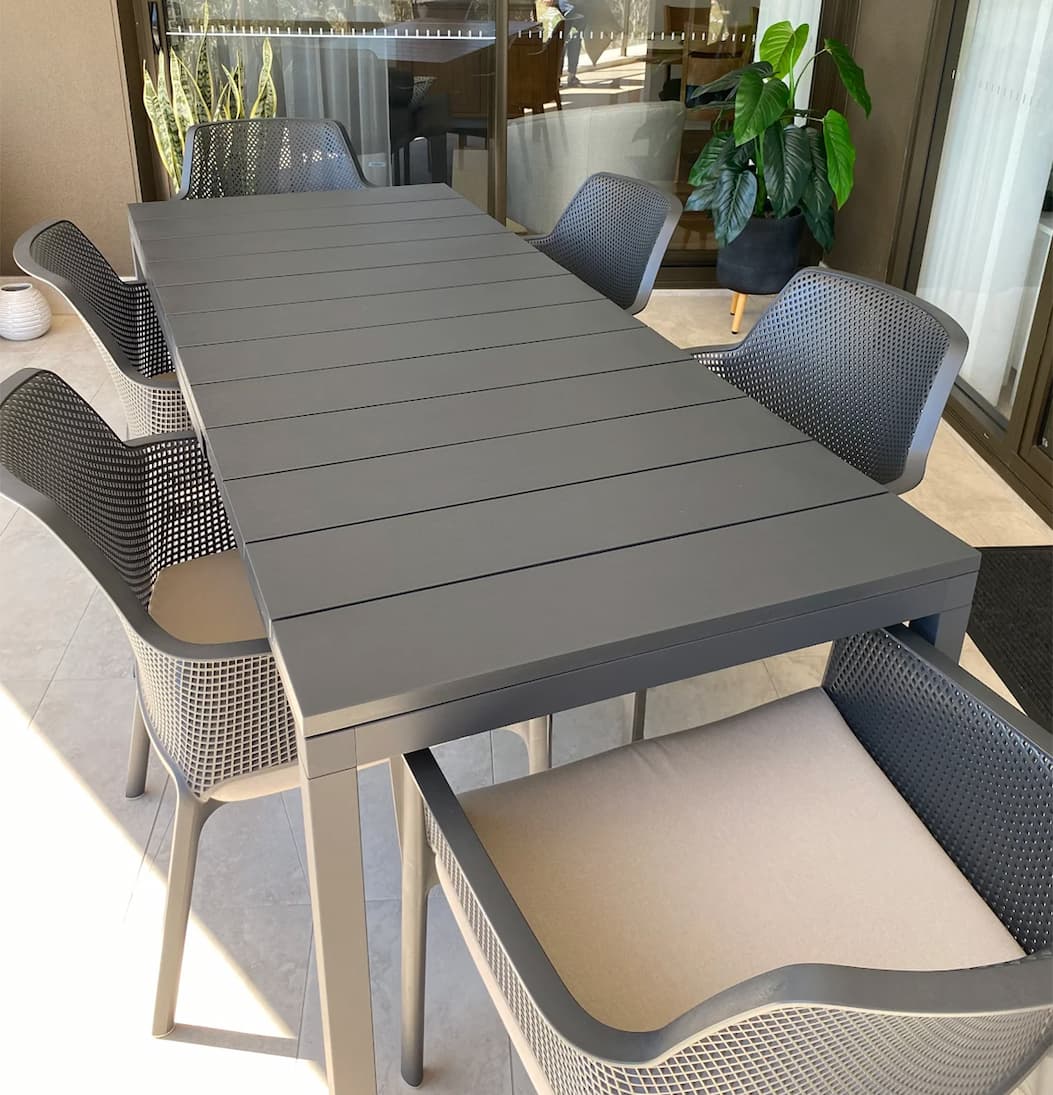 Outdoor Furniture Ideas outdoor setting