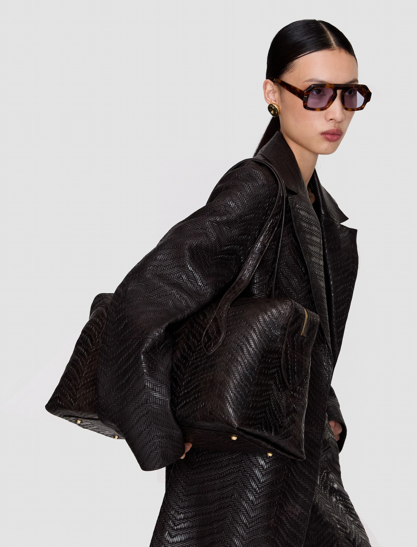 SHOP BAGS