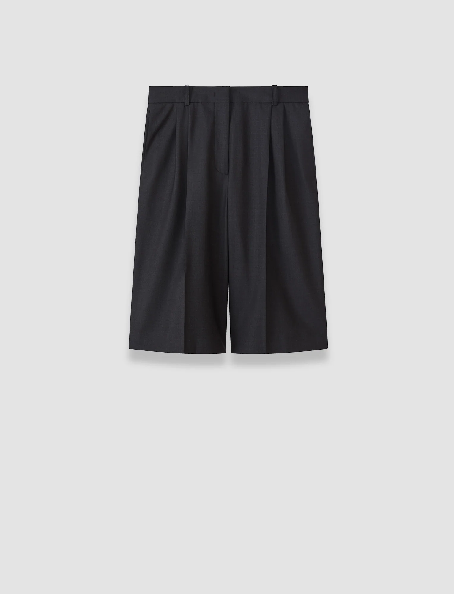 Gabbie Wool Tailoring Long Shorts