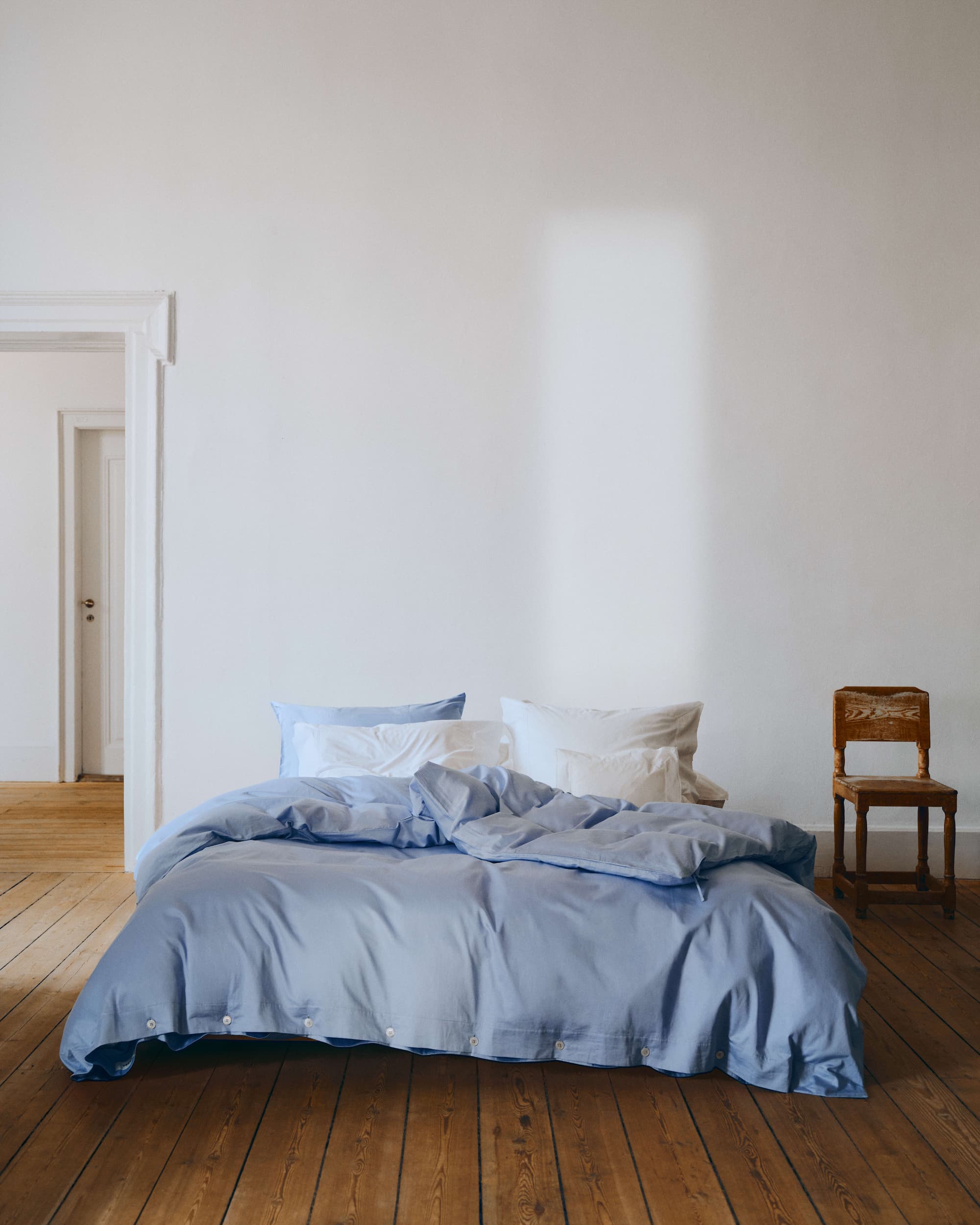 Explore sateen bedding
