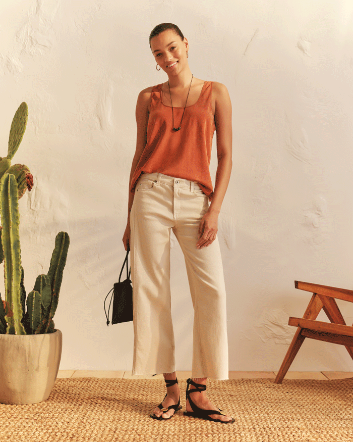 Your Summer Stars with the Saige Wide Leg Crop