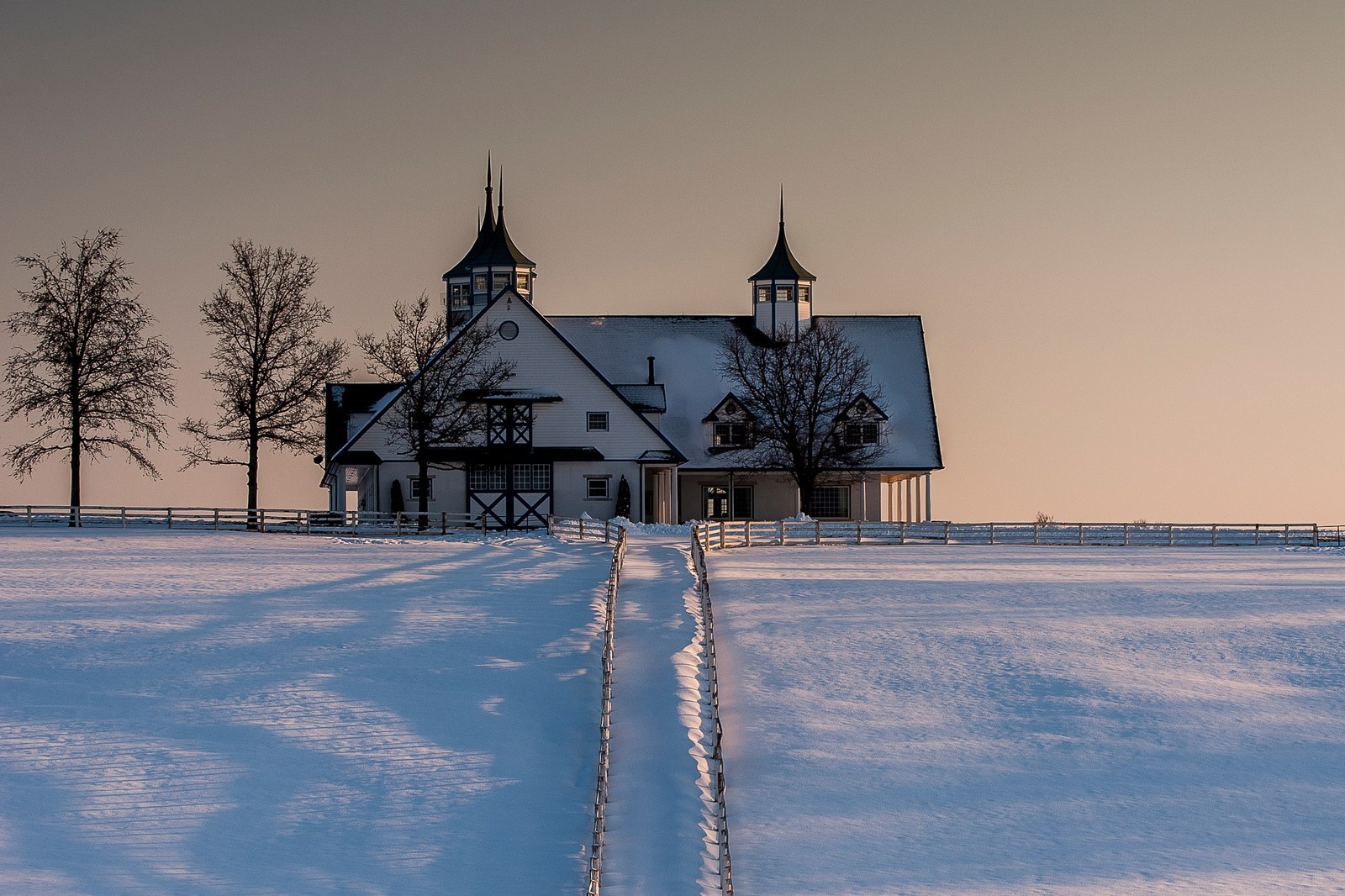 A barn on a frosty winter morning