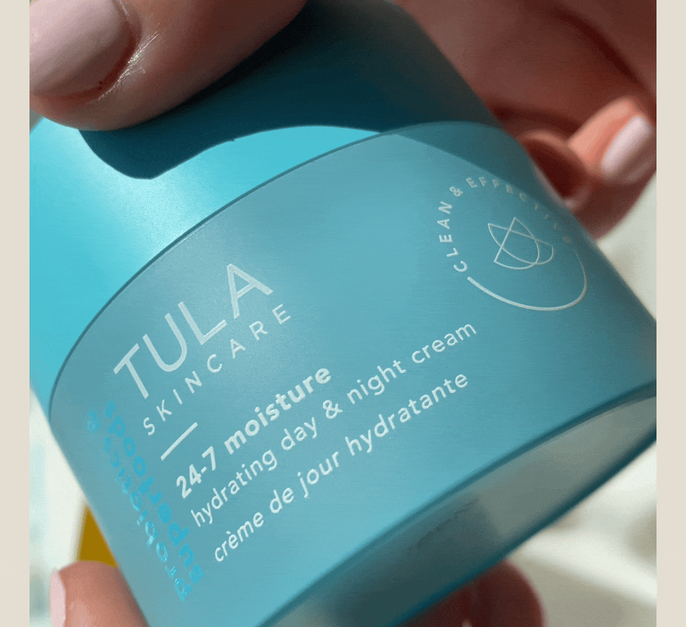 ⚈ 90% felt skin was more supple & plump* ⚈ 93% agreed skin  looked firmer* ⚈ 96% felt skin was hydrated all day*