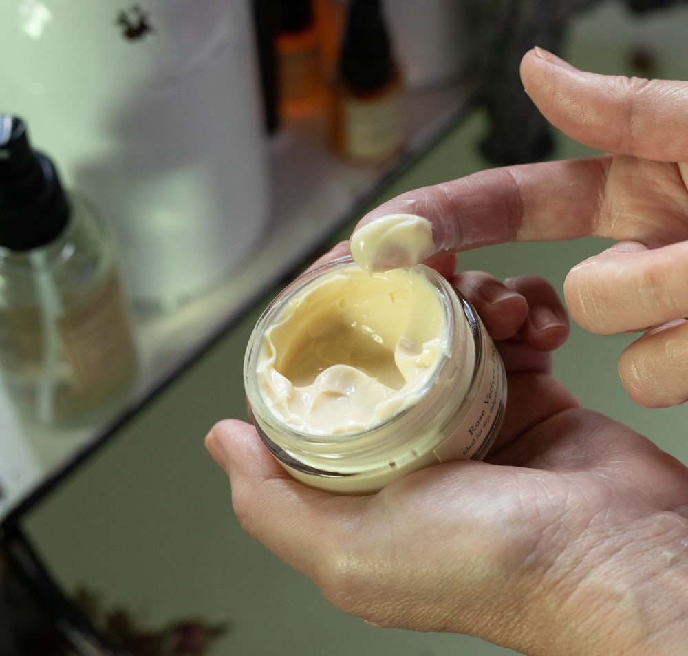 Moisturizers Occlusives, Emollients & Humectants Evan Healy