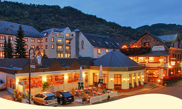 Slotsophold ved Mosel