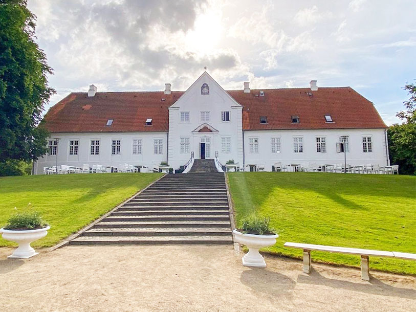 Kunglig historia i en grön oas