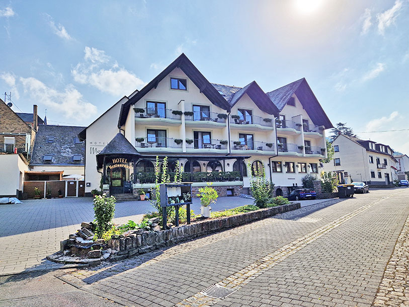 Se Hotel Merle
