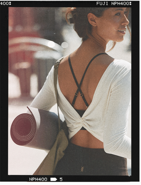 Featherweight Rib Twist Top