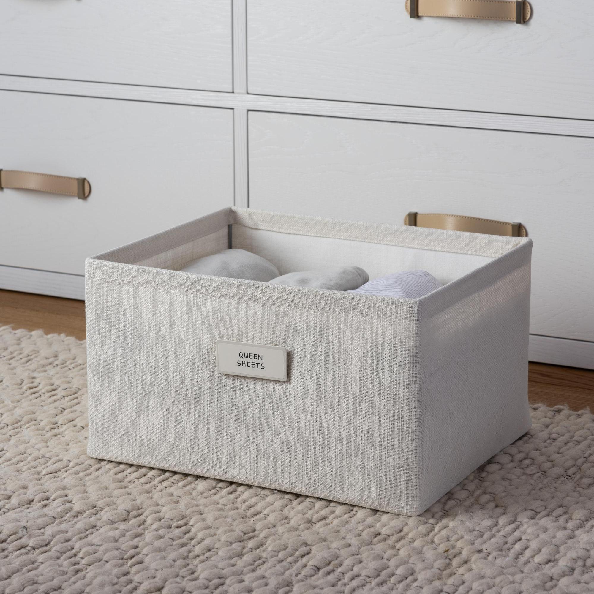 Oxford Bin with sheets