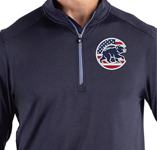 Man wearing Coastline quarter zip