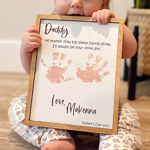 DIY Hand Print Sign Poster Custom Gifts for Dad-qe58881key4ed - 2025-05-06 00:16:06 -lc680a8vj8557 - bx730s6hkq991