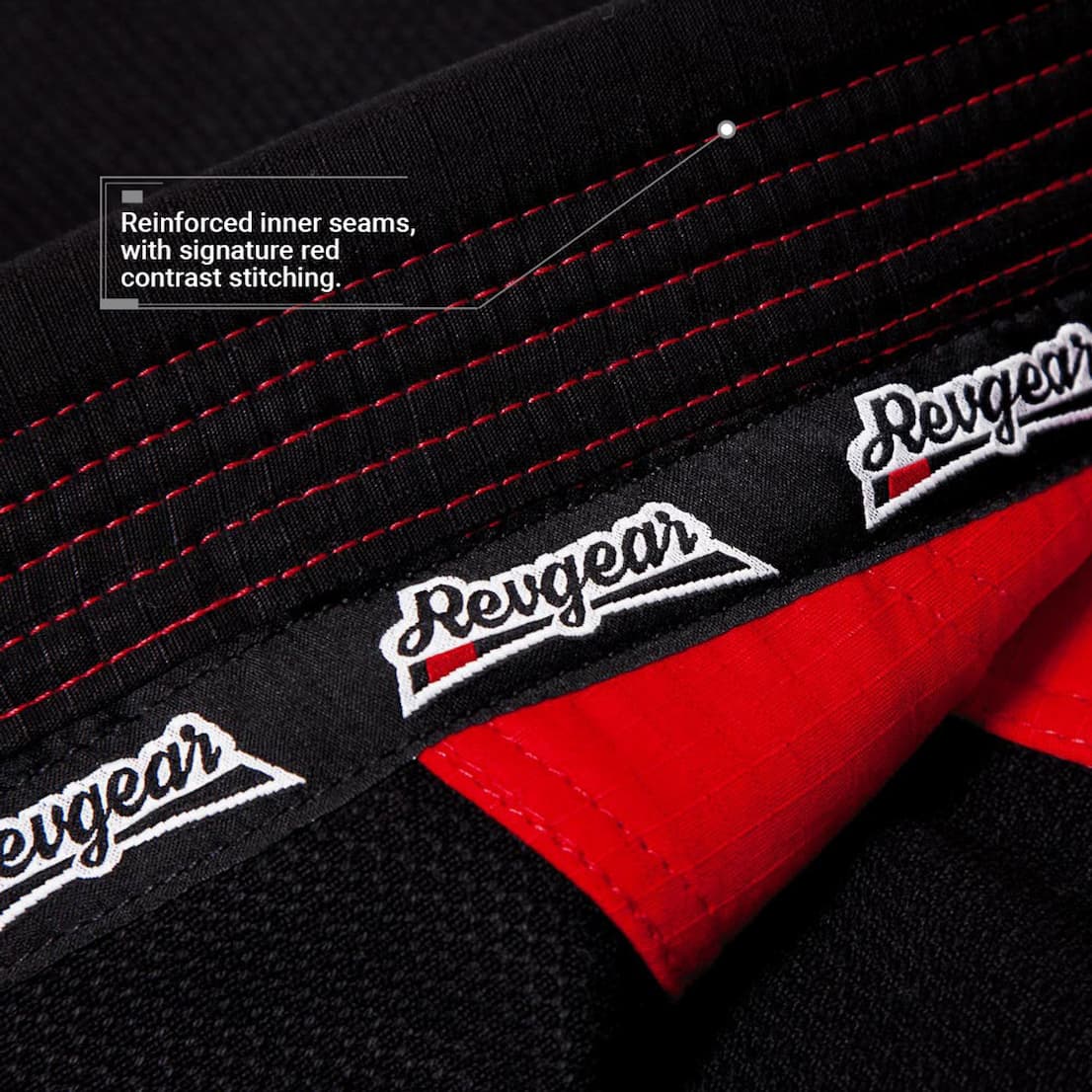 Reinforced inner seams with signature contrast stitching