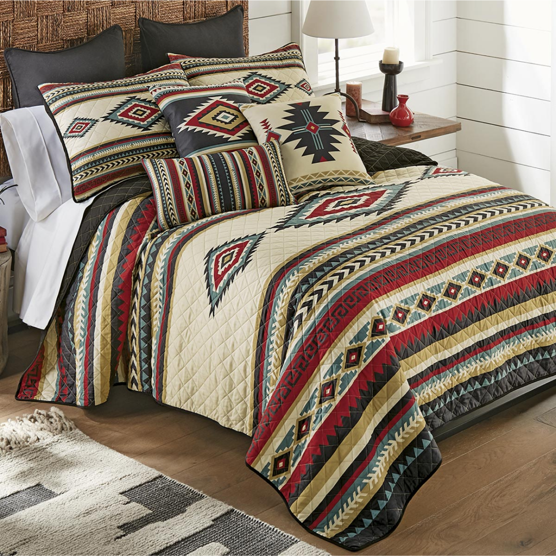 Los Lunas Quilt Bedding Collection