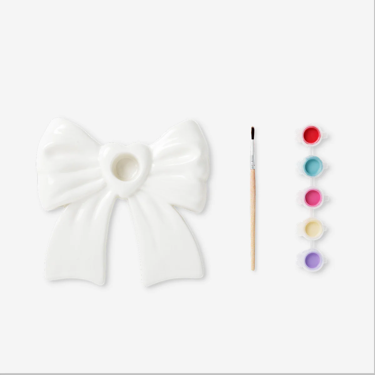 DIY ceramic bow candle holder with paint