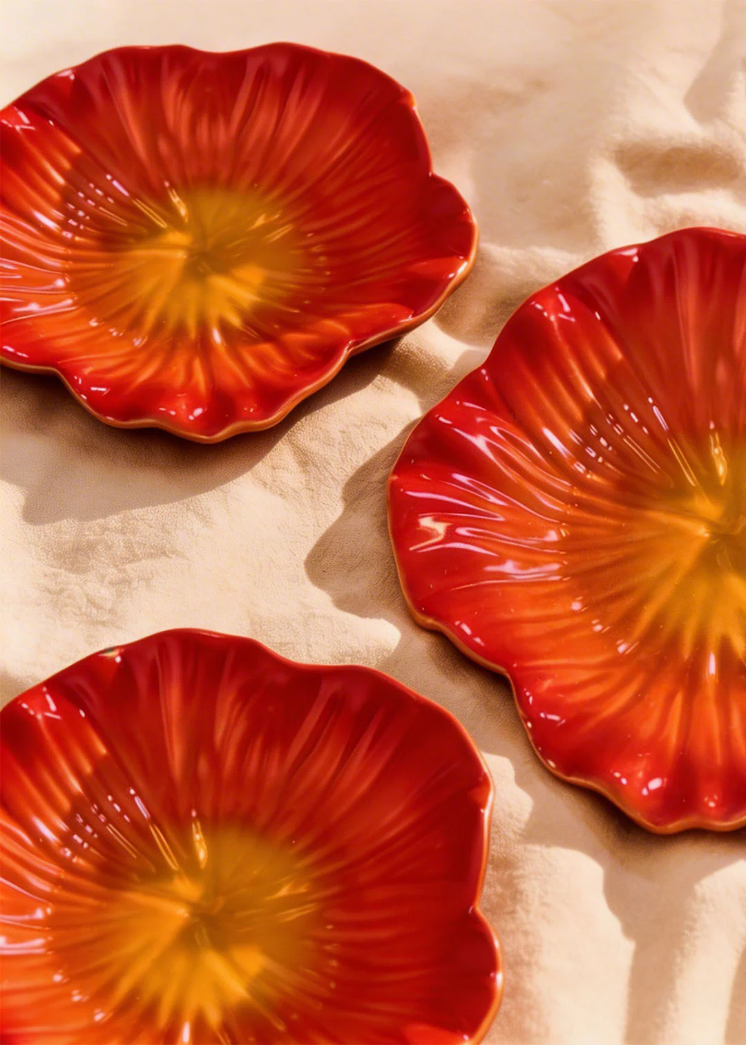 Hibiscus flower plate - 19 cm