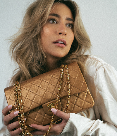 Chanel 21B Small Black Lambskin Quilted Classic Flap Rose Gold