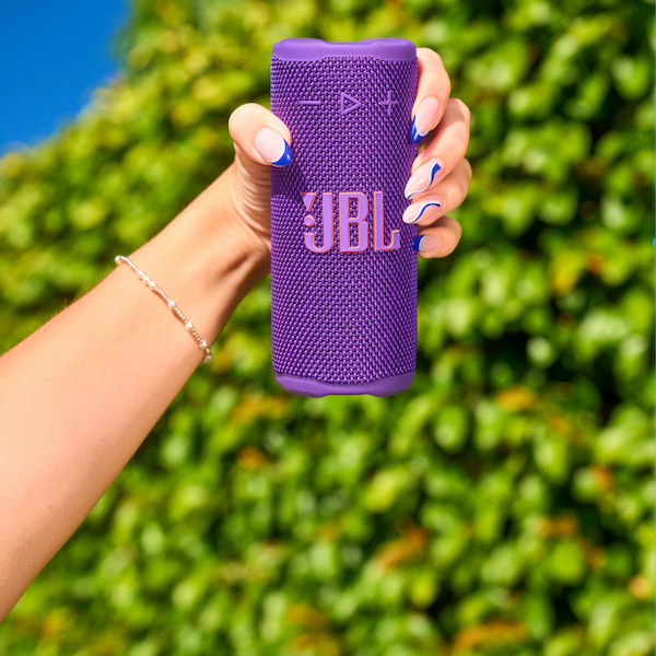 PORTABLE SPEAKER DEALS