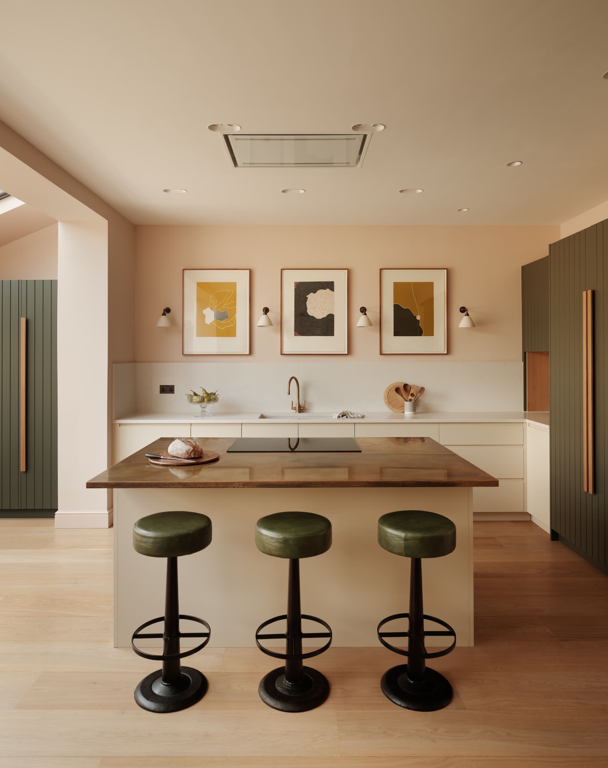 How to Make a Kitchen Feel Calm and Organised