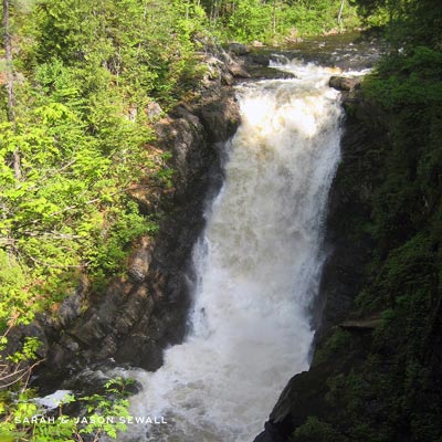 MOUNTAIN FORK RIVER KAYAK