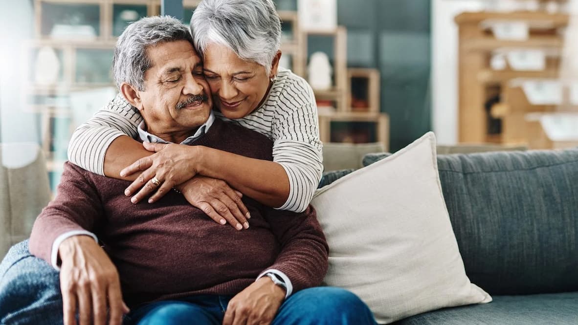 Men And Women Don’t Age The Same. Here’s Why