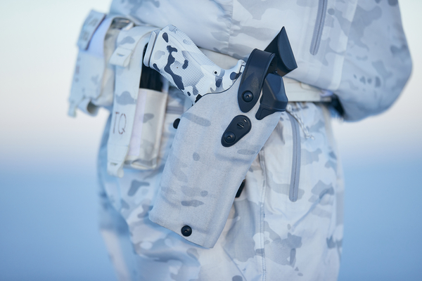 6304RDS in MultiCam Alpine on the salt flats