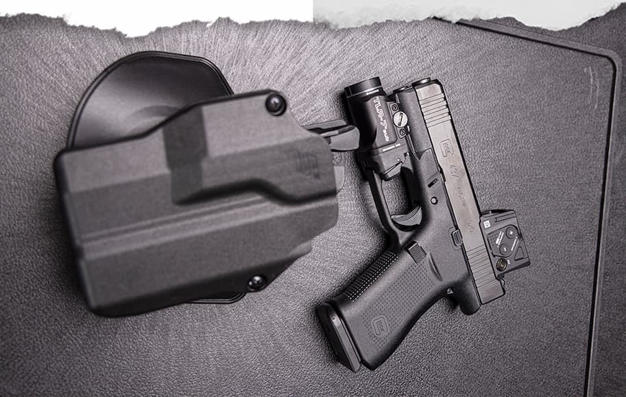 Solis IWB with a Glock 43X Left-Handed