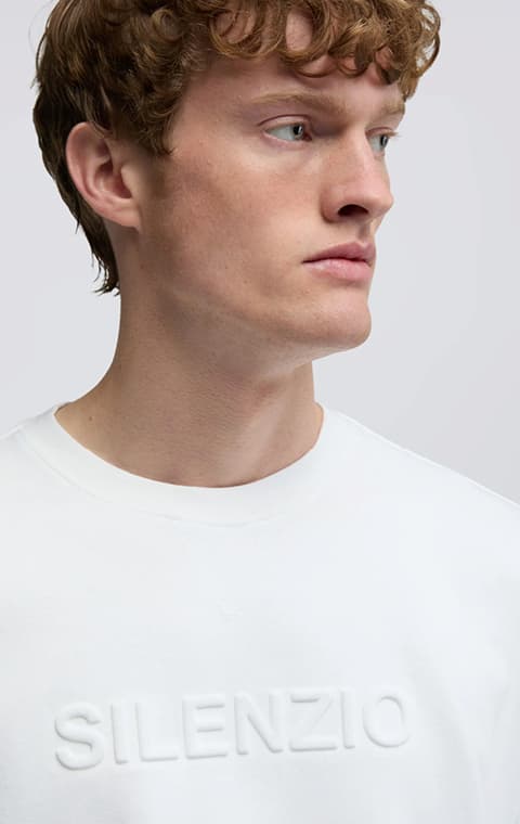 KNITWEAR