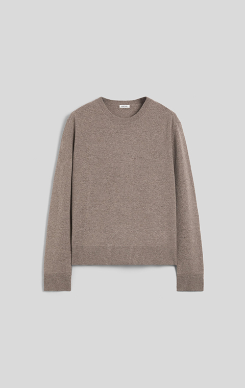 KNITWEAR