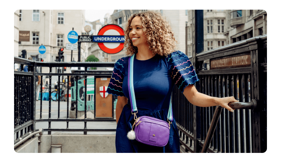  Pair it with Moquette Straps! 