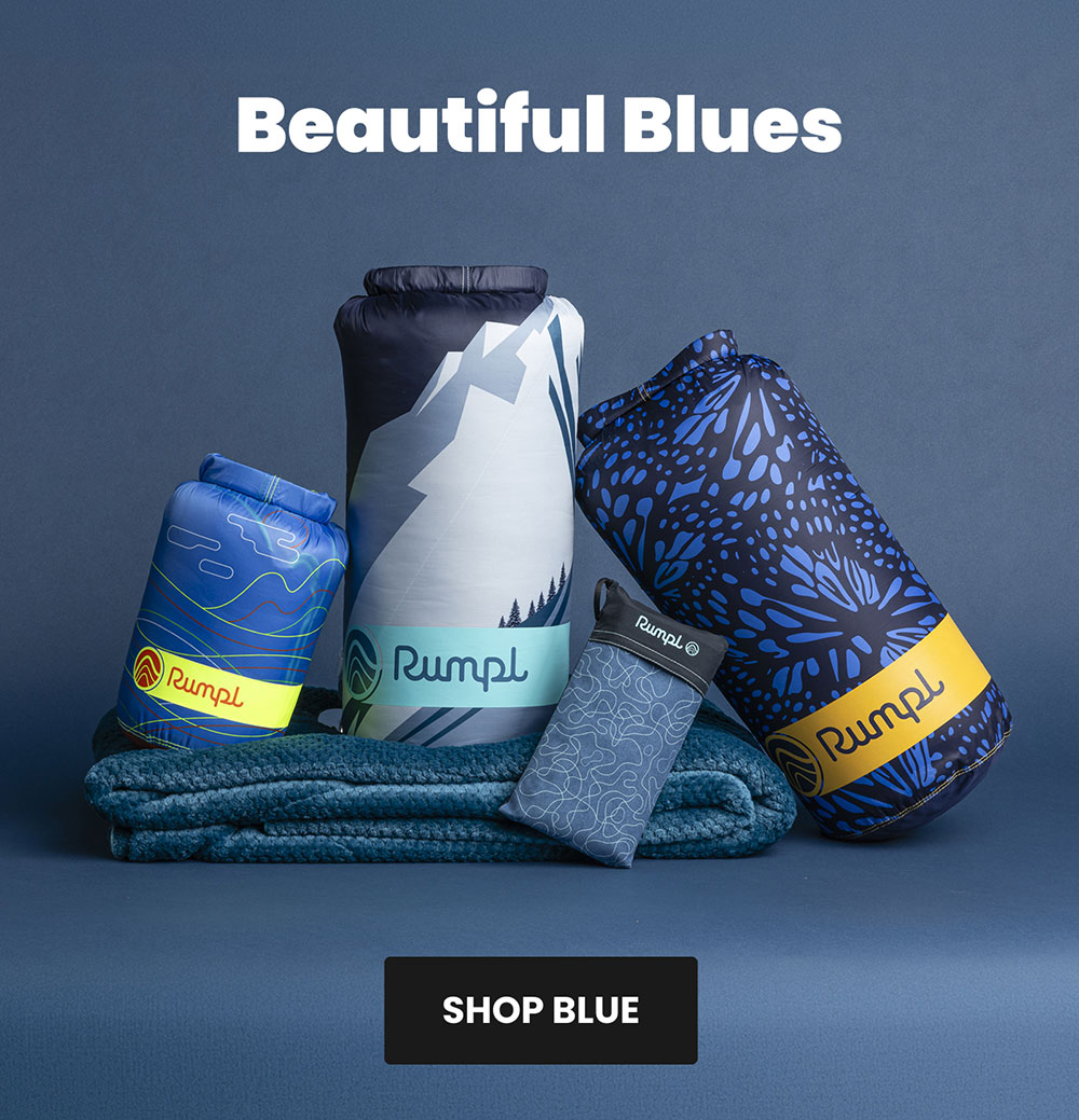 Beautiful Blues: blue blankets and ground mats