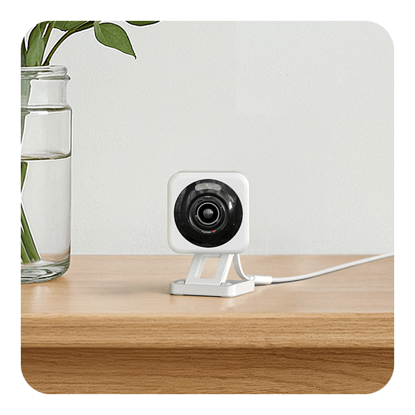 Wyze Cam v4 has crystal-clear 2.5K QHD resolution.