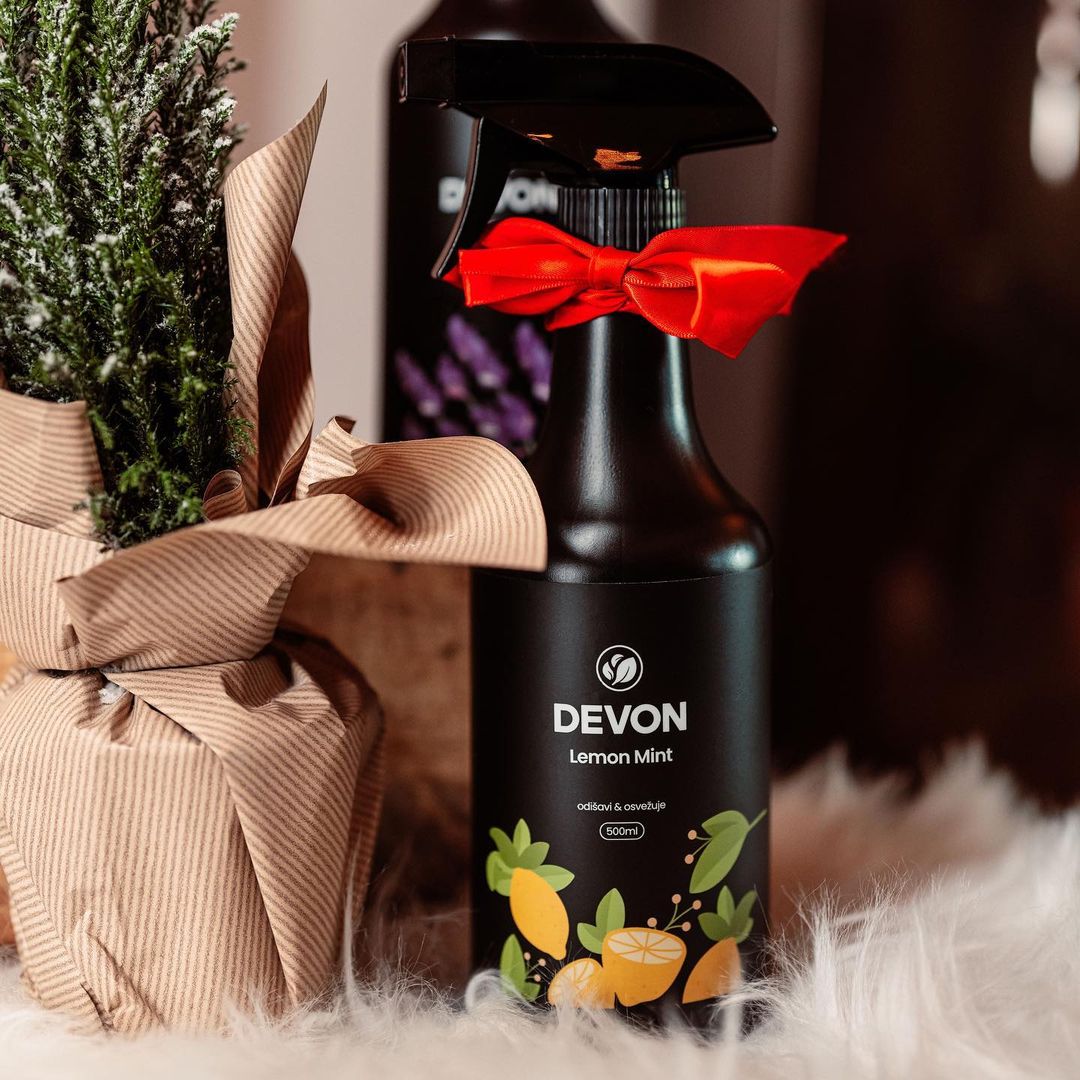 Domov - DEVON. Odišavi in osvežuje!