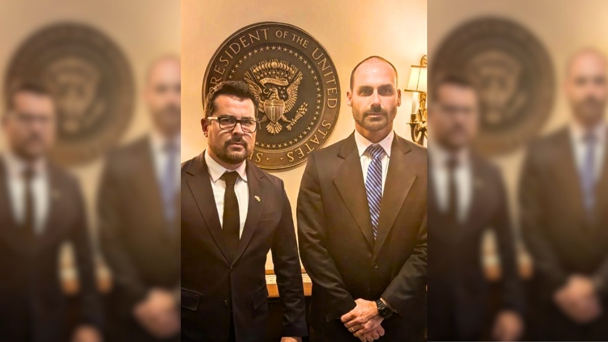 Figueiredo (left) and Eduardo Bolsonaro at the White House | Photo from Bolsonaro's Instagram account