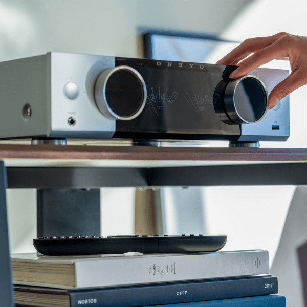 Y-50 Network Streamer & Integrated Amplifier