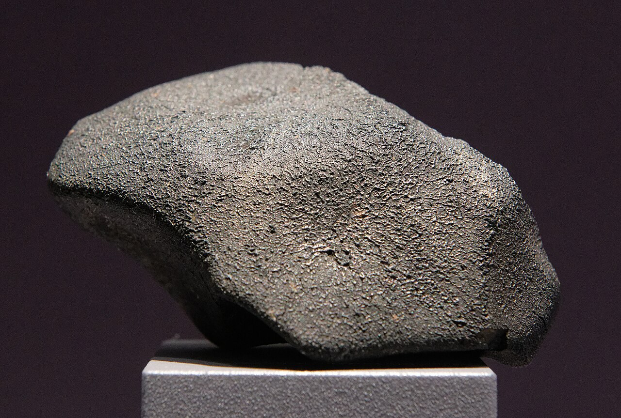 A carbonaceous chondrite meteorite specimen