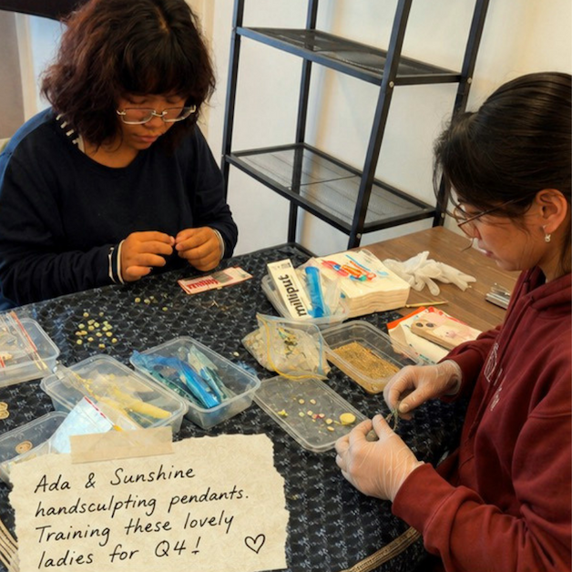 Making jewellery in Manila
