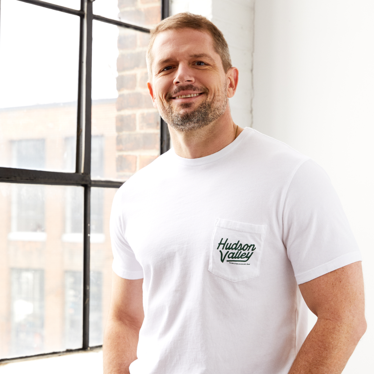 Hudson Valley Script Pocket T