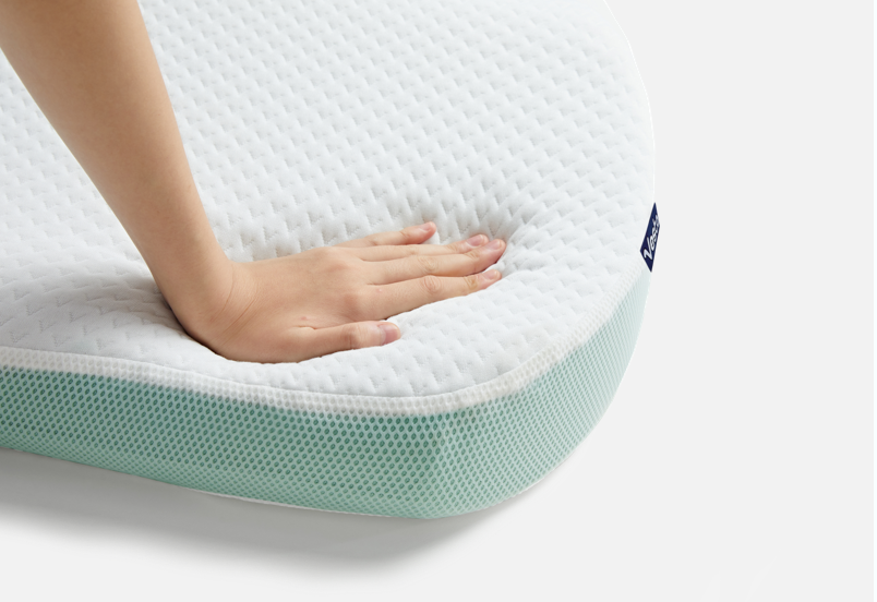 Our first ever lowloft pillow is now available 💆 Vesta Sleep