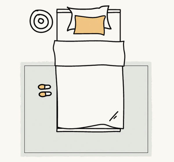 The best rug size for a Queen bed Tumble