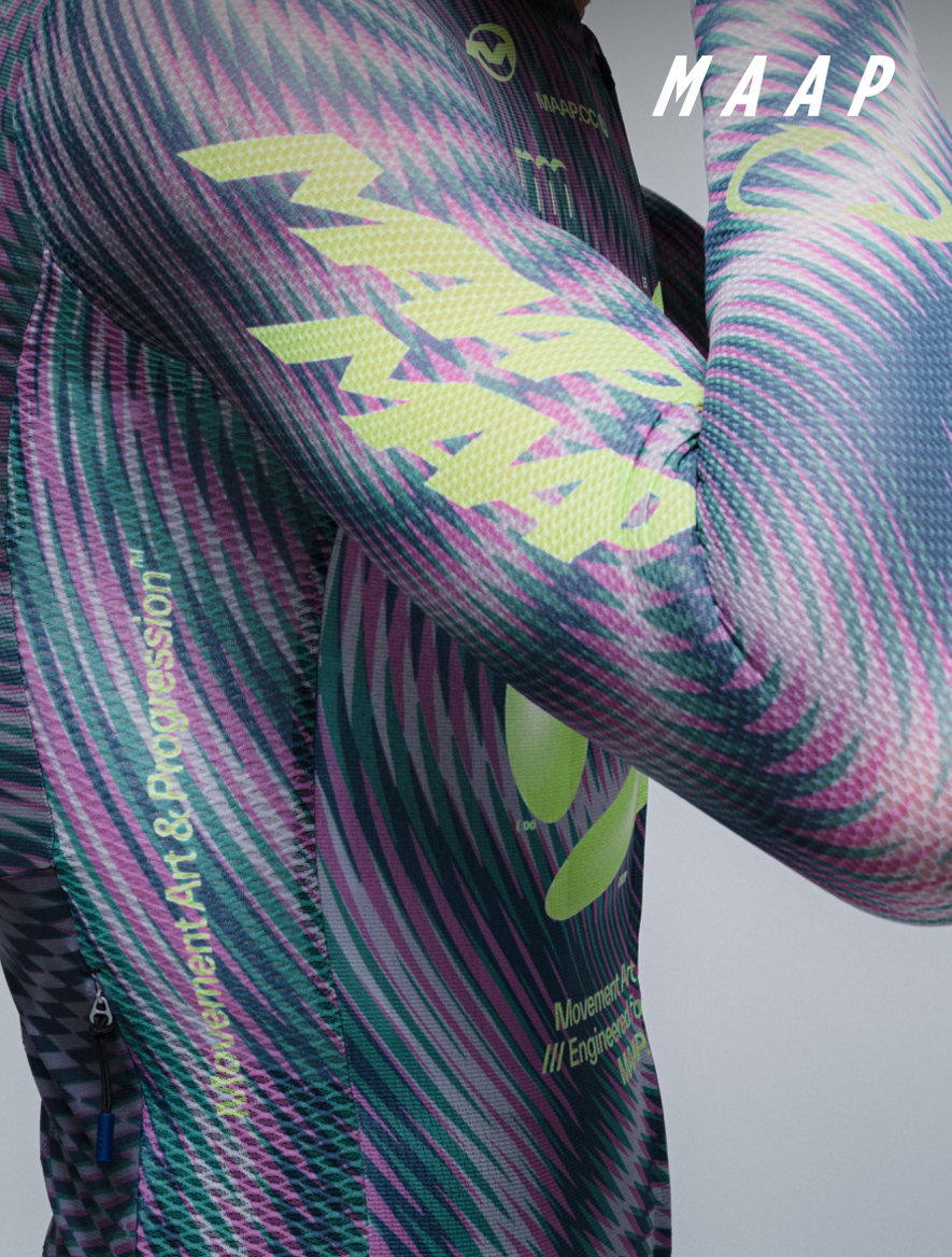 Spectrum Graphic Capsule