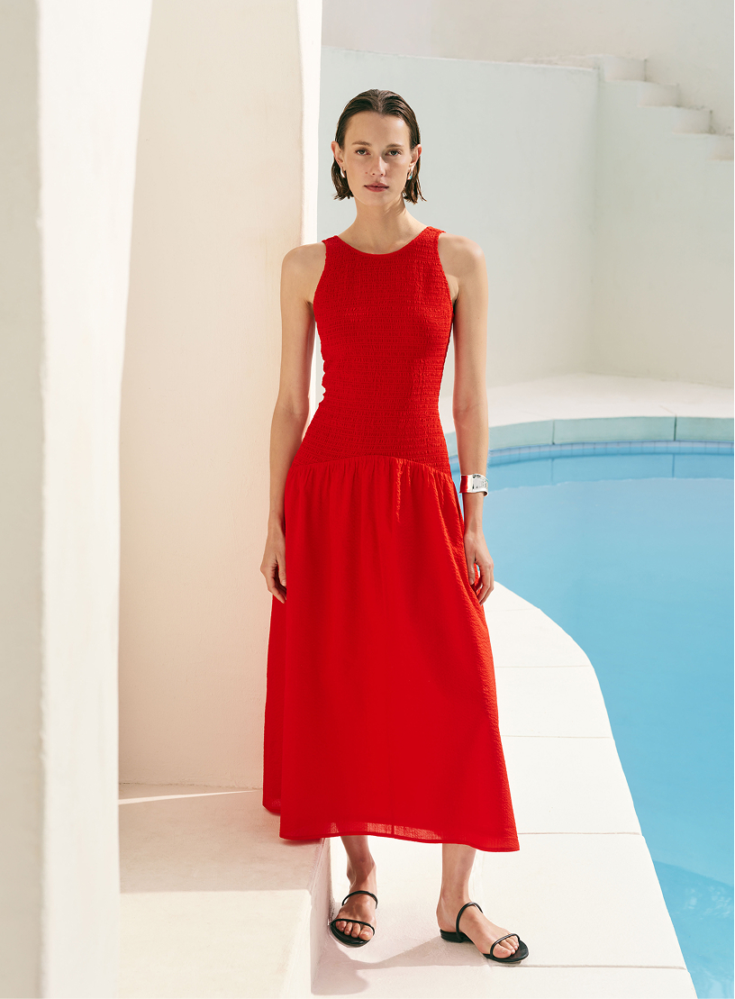 Don't miss out. Up to 50% off womenswear.