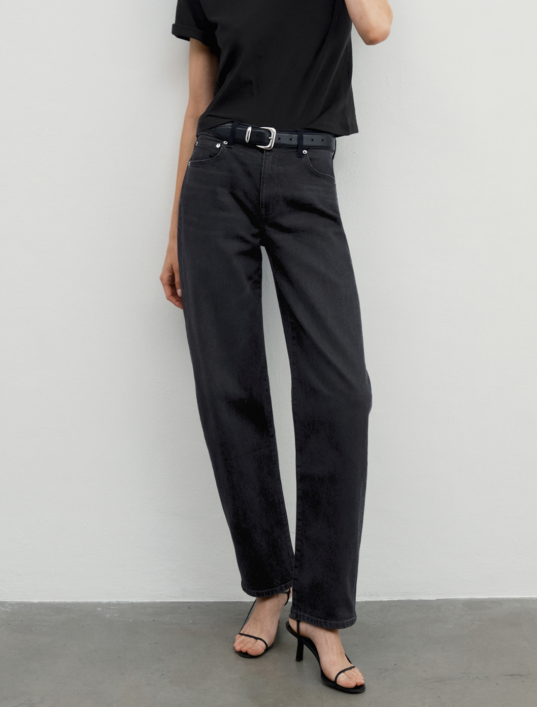 The Getup a barrel leg denim jean.