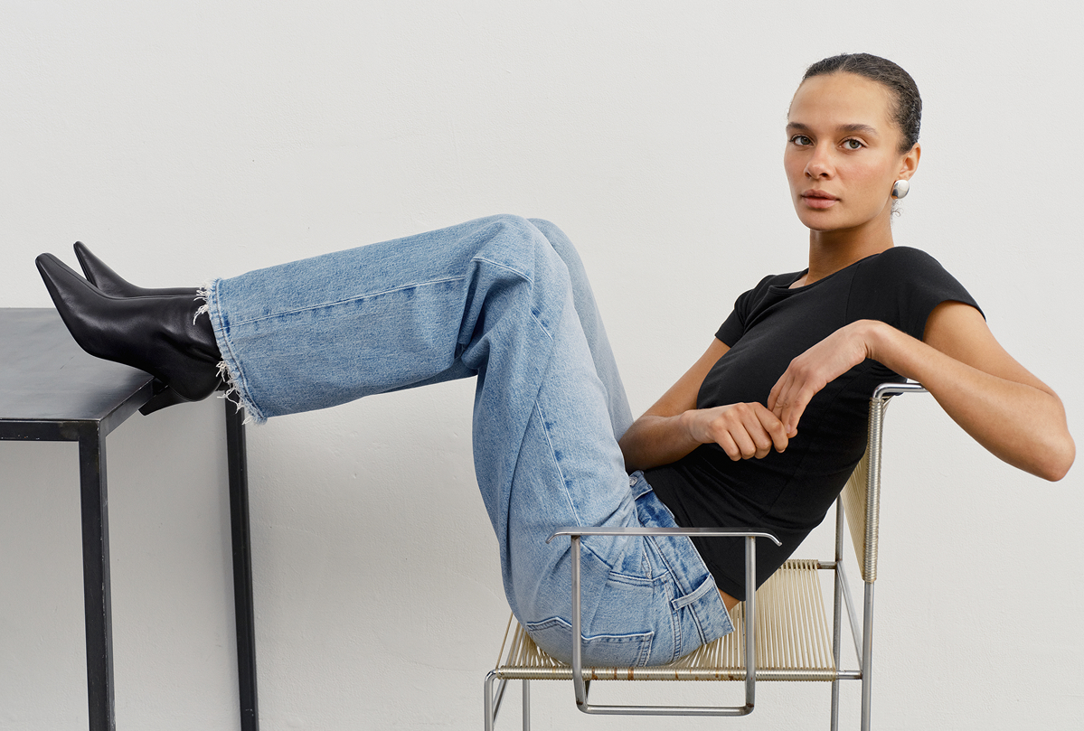 Very of the moment. The new model-off-duty style. Made in L.A.