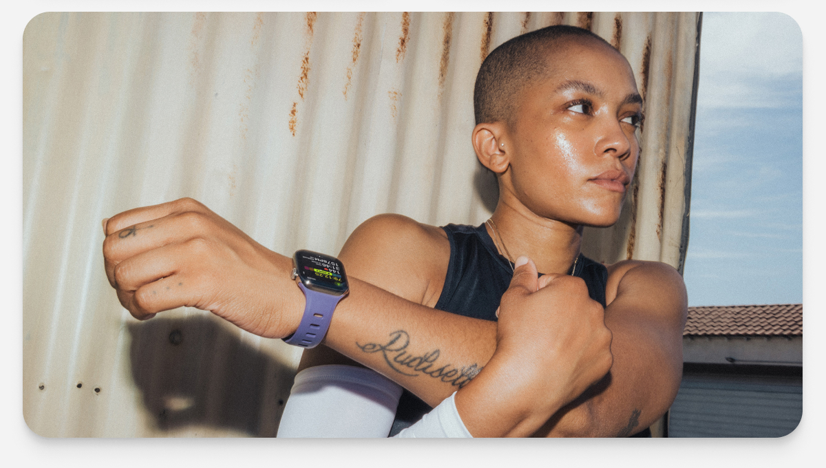 Tempo Band Goes the Distance. Tempo Band has a smooth, sleek profile designed to keep the pace. Its lightweight FKM and barley-there feel allows you to focus on what matters: pushing your limits and crossing the finish line. Shop Now.