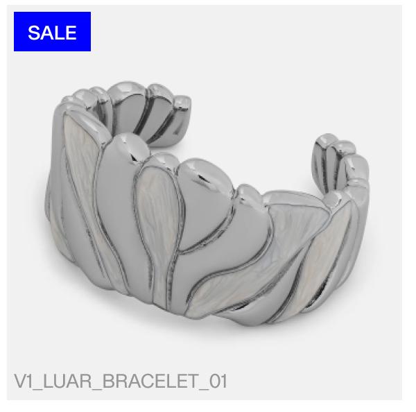 Shop V1_Luar_Bracelet_01
