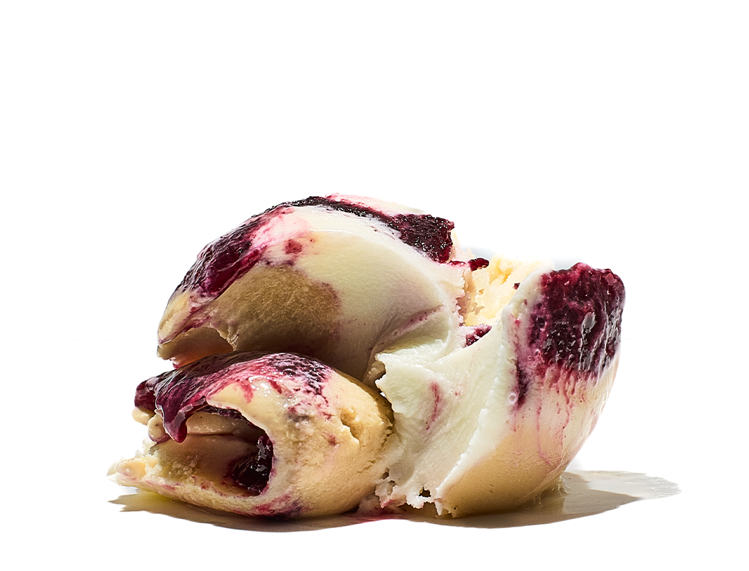 Basque Cheesecake with Brambleberry Jam