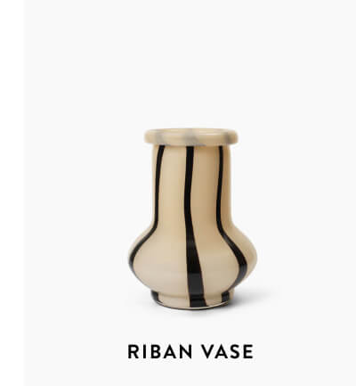  Riban Vase