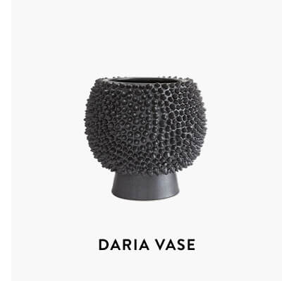 Daria Vase