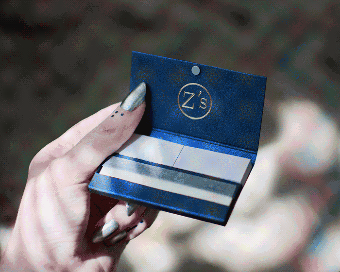 Z's Life Rolling Papers on Smoke Cartel