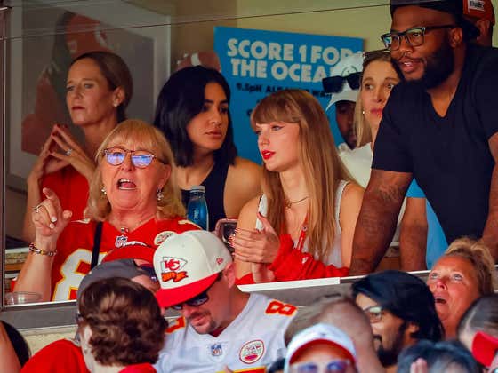 NFL Overdoing Taylor Swift Pandemonium, Says Travis Kelce - Barstool